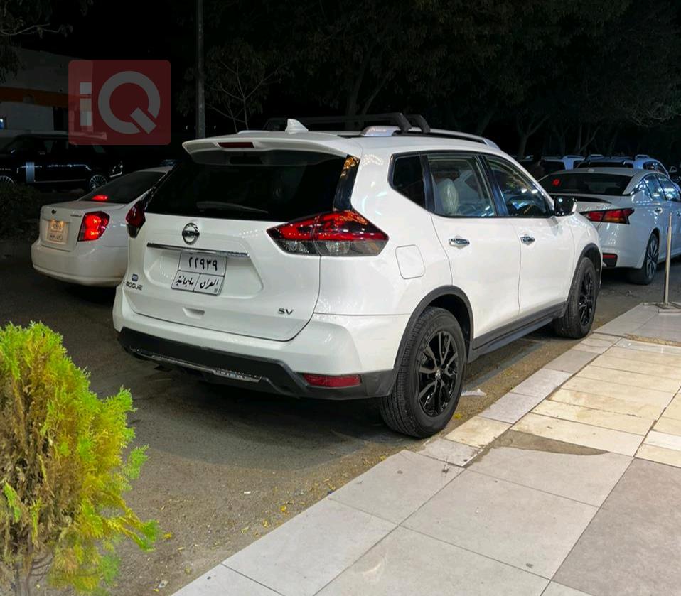 Nissan Rogue